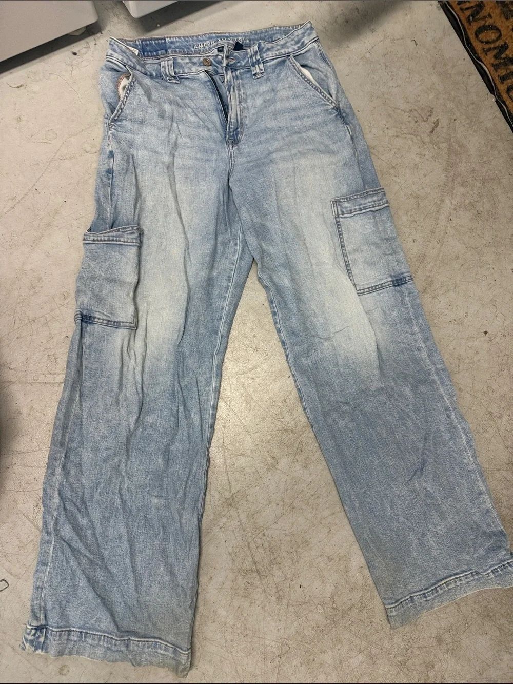 Wide Leg Light Blue Denim Wash Carpenter Jeans American Eagle - Size 10 Long